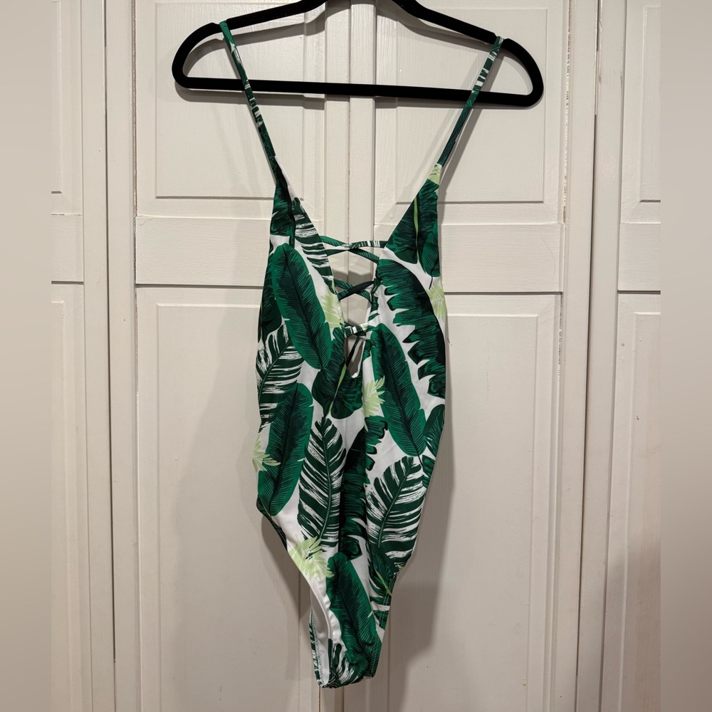 One piece swimsuit size small NWOT